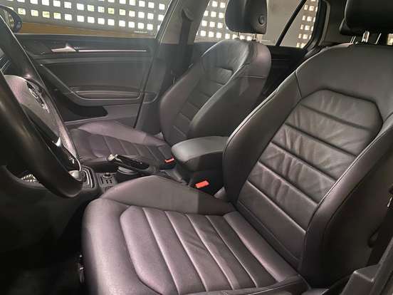 VOLKSWAGEN-GOLF-1.4 TSI HIGHLINE 16V TOTAL FLEX 4P TIPTRONIC VOLKSWAGEN-GOLF-2017