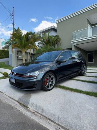 VOLKSWAGEN GOLF 2.0 TSI GTI 16V TURBO GASOLINA 4P AUTOMÁTICO