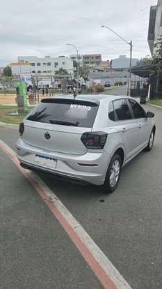 VOLKSWAGEN-POLO-2023