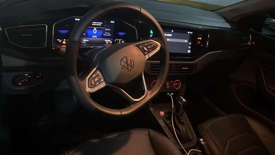 VOLKSWAGEN-POLO-2025