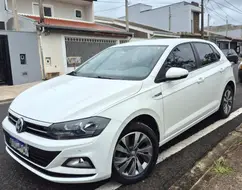 VOLKSWAGEN POLO 1.0 200 TSI COMFORTLINE AUTOMÁTICO VOLKSWAGEN POLO 1.0 200 TSI COMFORTLINE AUTOMÁTICO