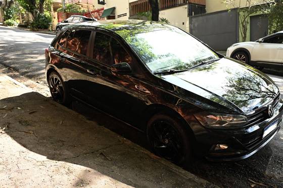 VOLKSWAGEN POLO 1.0 200 TSI HIGHLINE AUTOMÁTICO