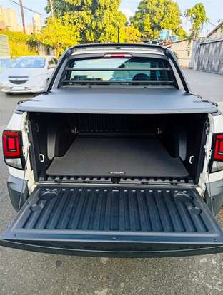 VOLKSWAGEN-SAVEIRO-2025