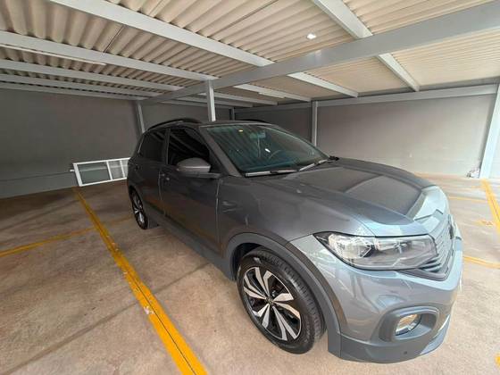 VOLKSWAGEN T-CROSS 1.0 200 TSI TOTAL FLEX AUTOMÁTICO