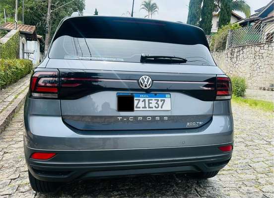 VOLKSWAGEN-T-CROSS-2019