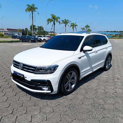 VOLKSWAGEN-TIGUAN-2019
