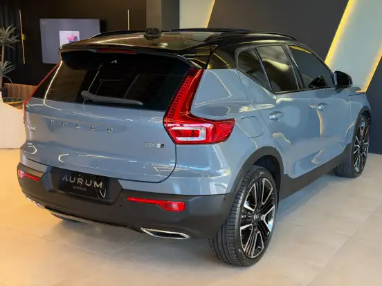 VOLVO-XC40-2.0 T5 GASOLINA R-DESIGN AWD GEARTRONIC VOLVO-XC40-2019