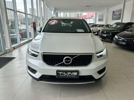 VOLVO-XC40-2.0 T4 GASOLINA MOMENTUM GEARTRONIC VOLVO-XC40-2020