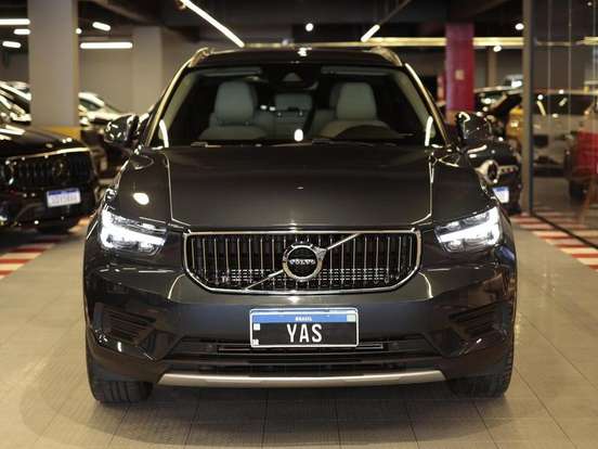 VOLVO-XC40-P8 RECHARGE ELECTRIC BEV PURE AWD VOLVO-XC40-2021