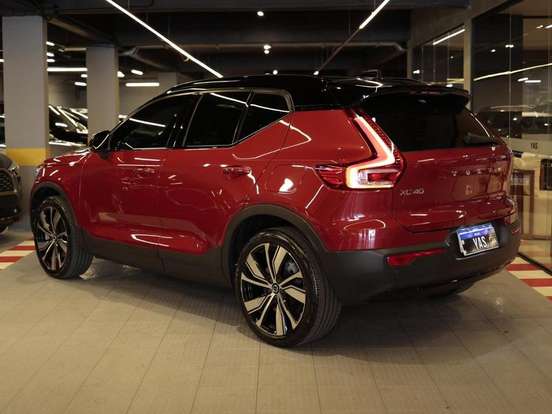 VOLVO-XC40-P8 RECHARGE ELECTRIC BEV PURE AWD VOLVO-XC40-2022