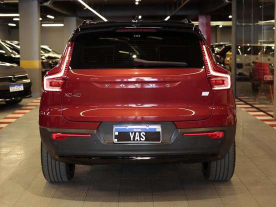 VOLVO-XC40-P8 RECHARGE ELECTRIC BEV PURE AWD VOLVO-XC40-2022