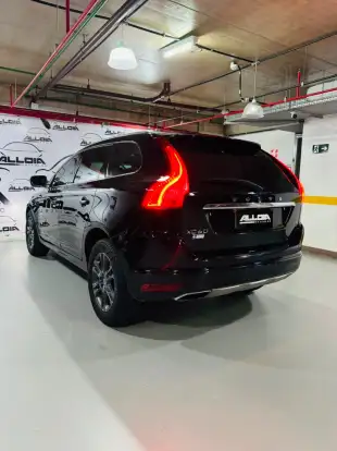 VOLVO-XC60-2.0 T5 MOMENTUM GASOLINA 4P AUTOMÁTICO VOLVO-XC60-2015