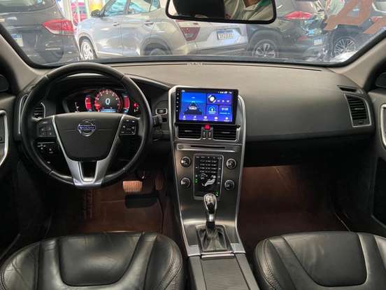 VOLVO-XC60-2013
