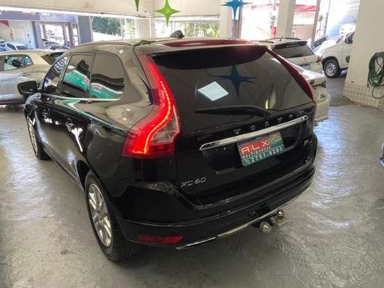 VOLVO-XC60-2013