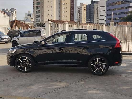 VOLVO-XC60-2.0 T5 R DESIGN TURBO GASOLINA 4P AUTOMÁTICO VOLVO-XC60-2015