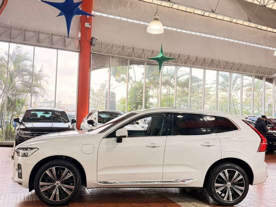 VOLVO-XC60-2.0 T8 HYBRID INSCRIPTION AWD GEARTRONIC VOLVO-XC60-2022