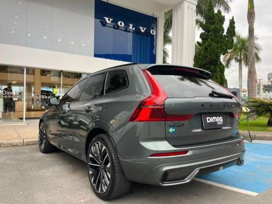 VOLVO-XC60-2.0 T8 PHEV ULTRA DARK AWD GEARTRONIC VOLVO-XC60-2025