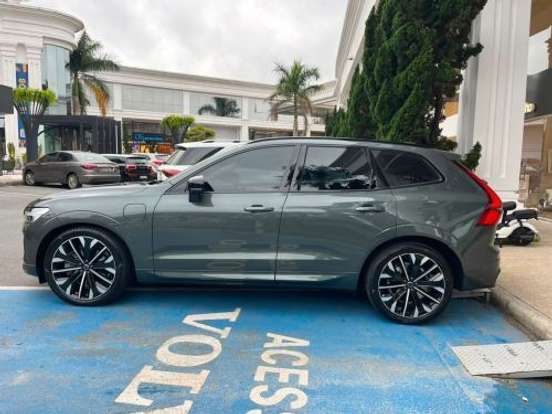 VOLVO-XC60-2.0 T8 PHEV ULTRA DARK AWD GEARTRONIC VOLVO-XC60-2025