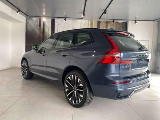 VOLVO-XC60-2026