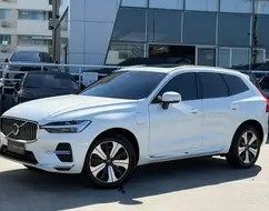 VOLVO XC60 2.0 T8 RECHARGE PLUS AWD GEARTRONIC VOLVO XC60 2.0 T8 RECHARGE PLUS AWD GEARTRONIC
