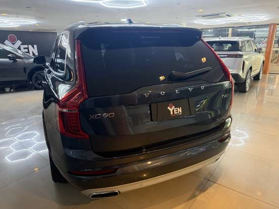 VOLVO-XC90-2.0 T6 GASOLINA MOMENTUM AWD GEARTRONIC VOLVO-XC90-2019