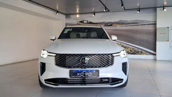 VOLVO-XC90-2026