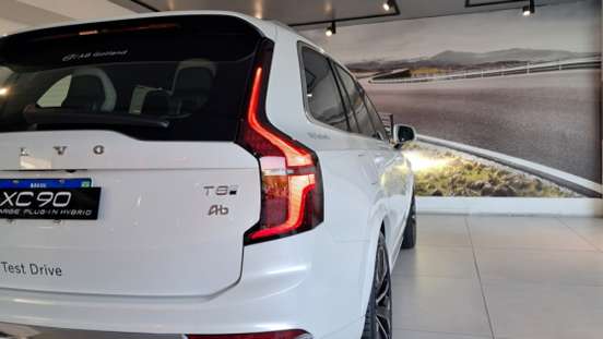VOLVO-XC90-2026
