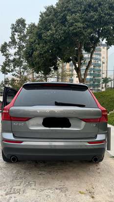 VOLVO-XC60-2018