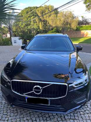 VOLVO-XC60-2018