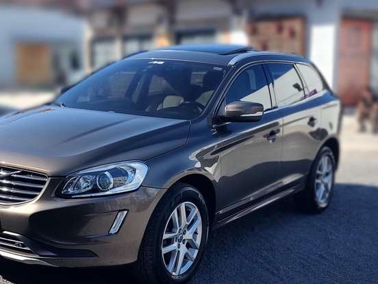 VOLVO-XC60-2.0 T5 MOMENTUM GASOLINA 4P AUTOMÁTICO VOLVO-XC60-2017