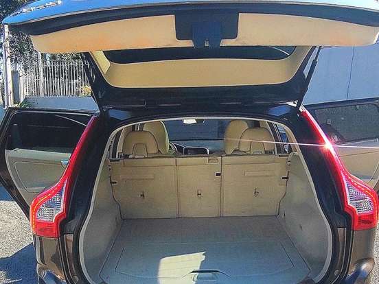 VOLVO-XC60-2.0 T5 MOMENTUM GASOLINA 4P AUTOMÁTICO VOLVO-XC60-2017