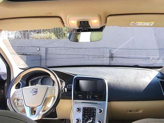 VOLVO-XC60-2.0 T5 MOMENTUM GASOLINA 4P AUTOMÁTICO VOLVO-XC60-2017