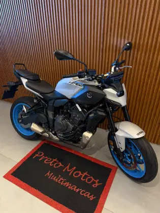 YAMAHA MT-07 CONNECTED ABS 