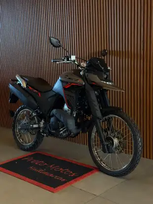 YAMAHA-XTZ 250 LANDER CONNECTED-2025