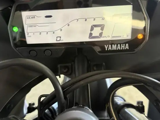 YAMAHA-YZF R15 70th ANNIVERSARY YAMAHA-YZF R15 70th ANNIVERSARY-2026
