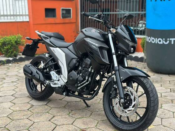 YAMAHA FZ25 FAZER ABS 