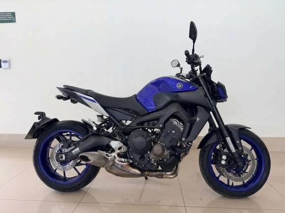 YAMAHA MT-09 
