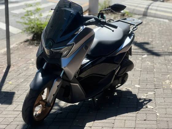 YAMAHA NMAX CONNECTED 160 ABS 