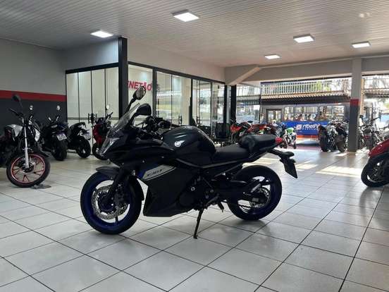 YAMAHA-XJ6 F-2014
