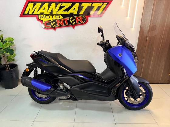YAMAHA XMAX 300 CONNECTED ABS 