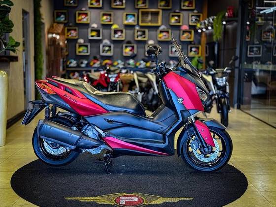 YAMAHA XMAX ABS 