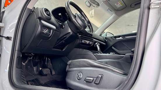 AUDI-A3-2015