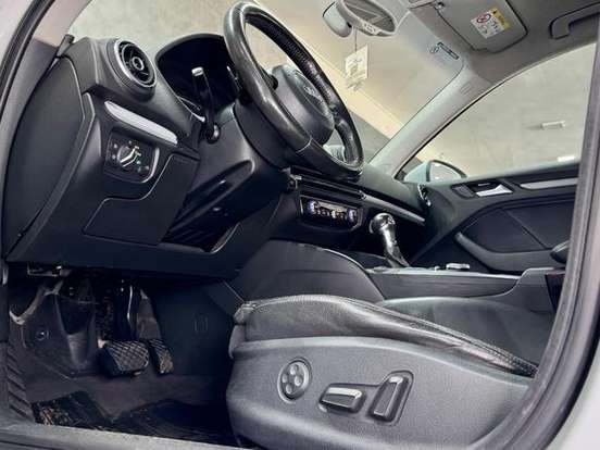 AUDI-A3-1.8 TFSI SEDAN 16V 180CV GASOLINA 4P AUTOMÁTICO AUDI-A3-2015