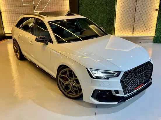 AUDI-A4-2.0 TFSI GASOLINA AVANT PRESTIGE PLUS S TRONIC AUDI-A4-2019