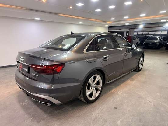 AUDI-A4-2.0 TFSI GASOLINA PRESTIGE PLUS S TRONIC AUDI-A4-2020