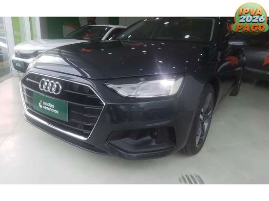 AUDI-A4-2023