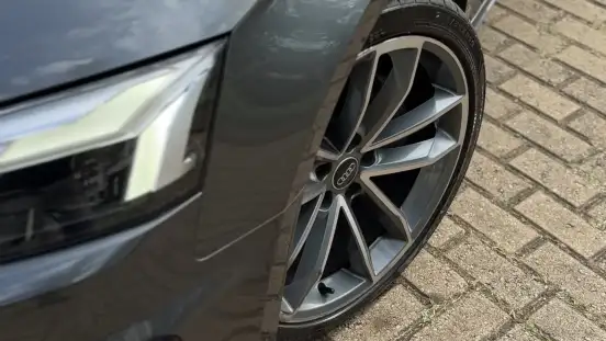 AUDI-A5-2022