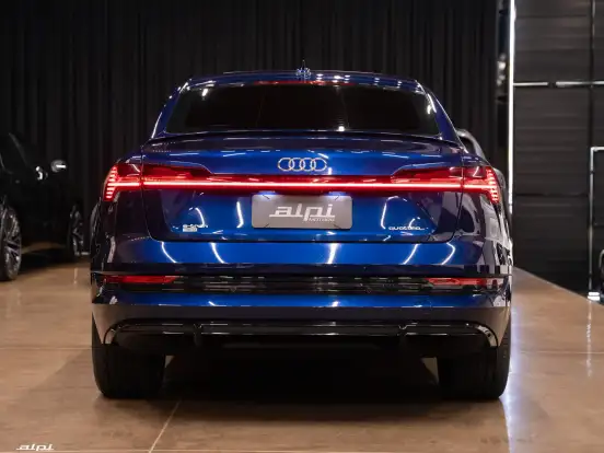 AUDI-E-TRON-ELÉTRICO SPORTBACK PERFORMANCE BLACK QUATTRO AUDI-E-TRON-2021