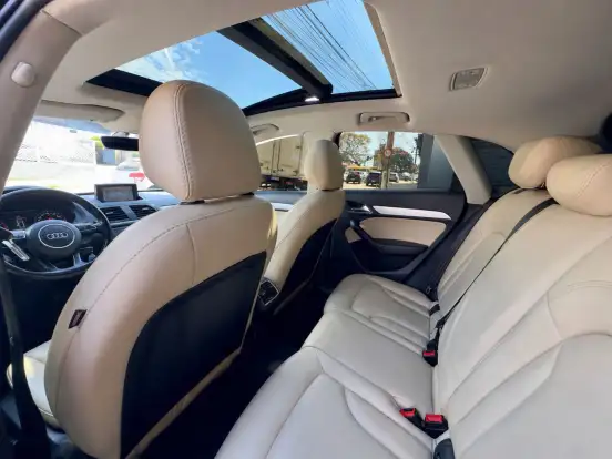 AUDI-Q3-2016