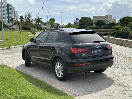 AUDI-Q3-2015